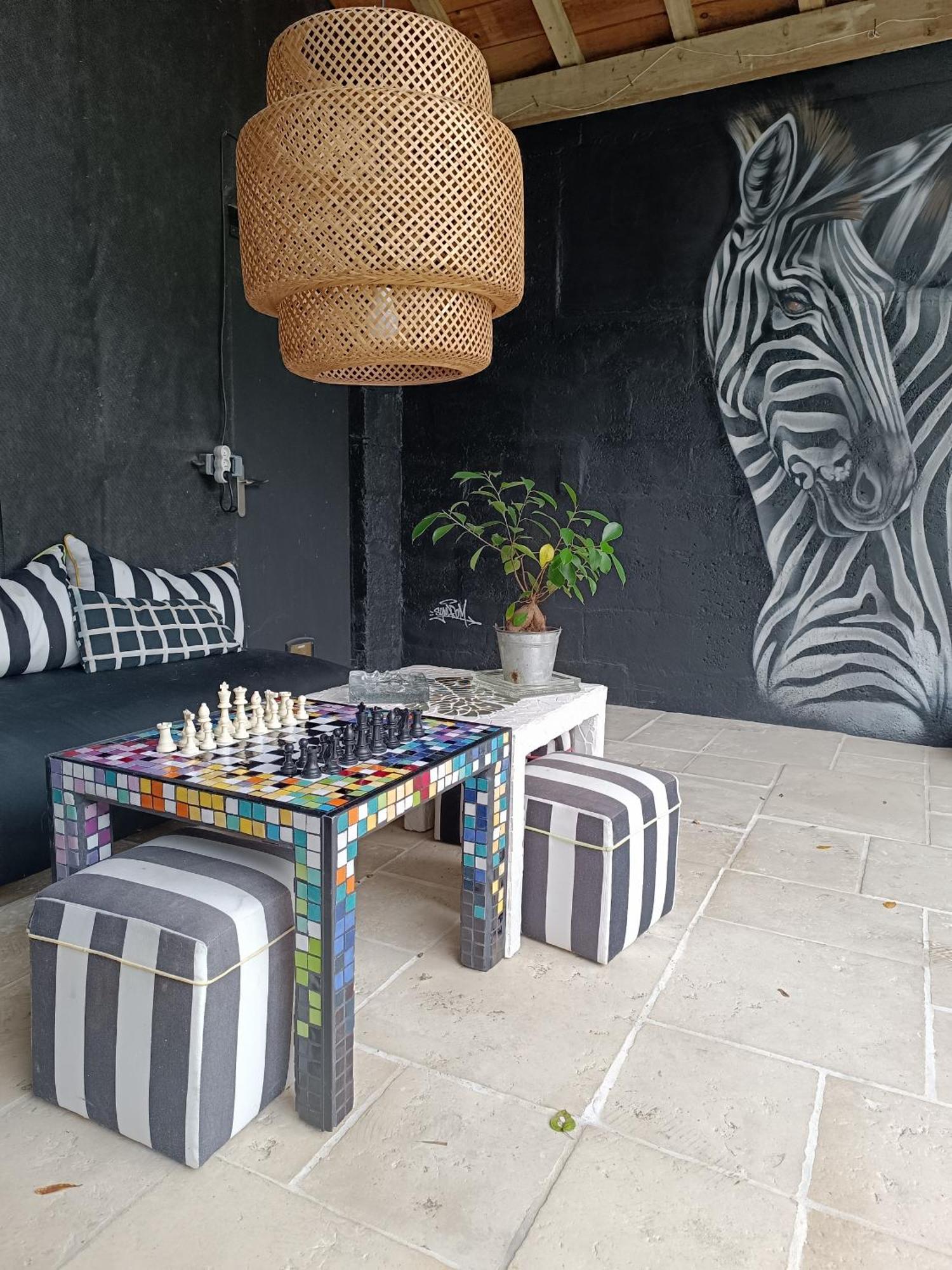 Buky Palace Pons Esterno foto