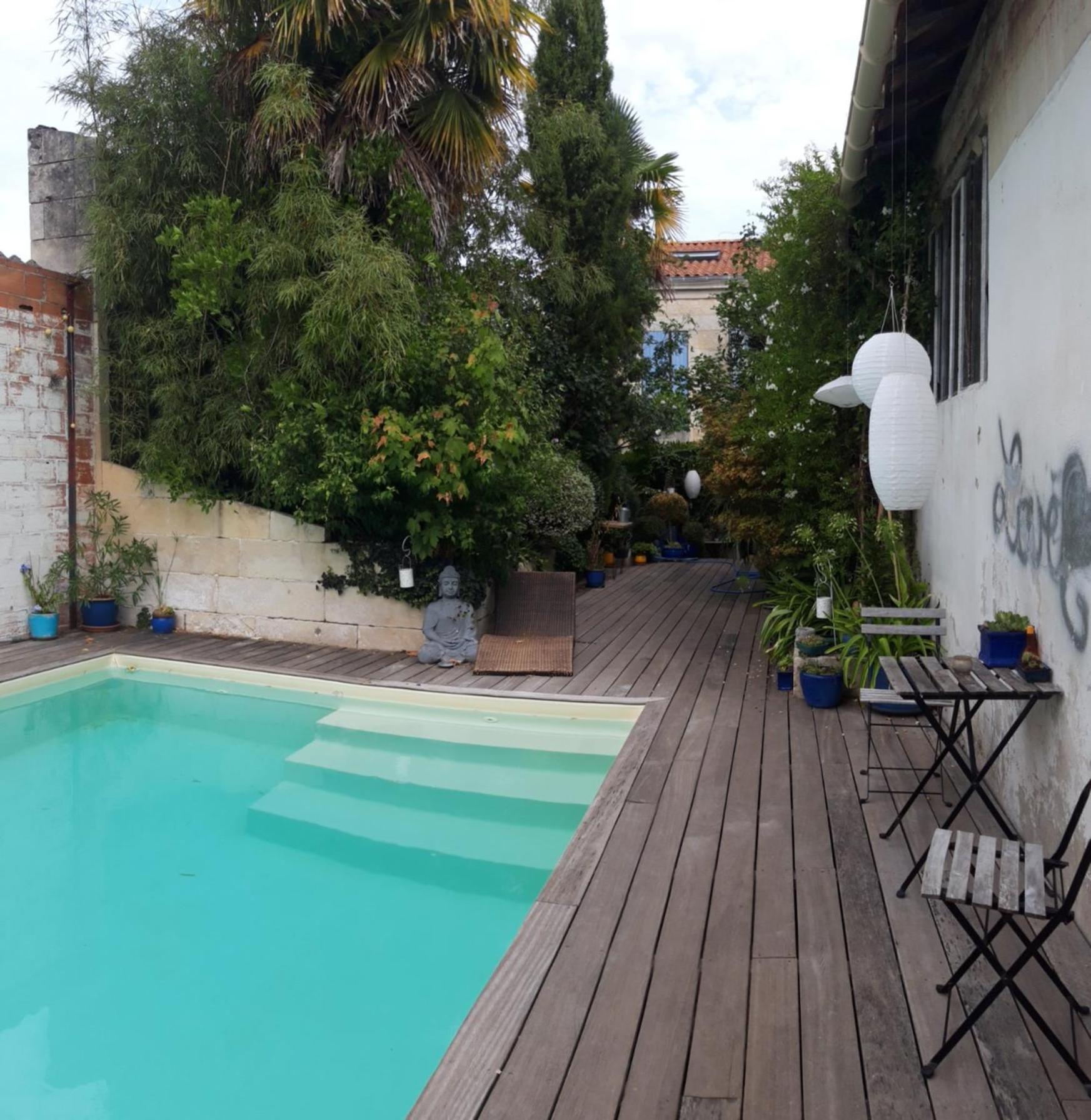 Buky Palace Pons Esterno foto